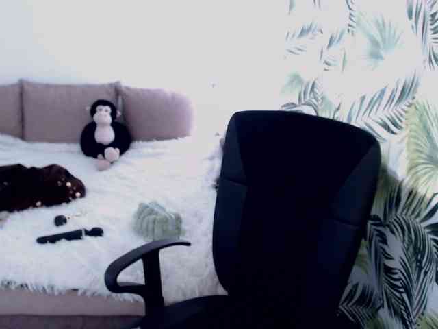 RianaCrystal webcam