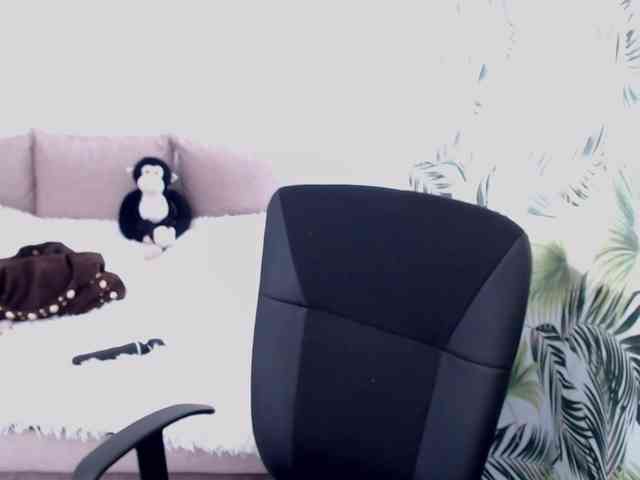 RianaCrystal webcam