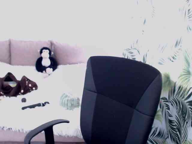 RianaCrystal webcam