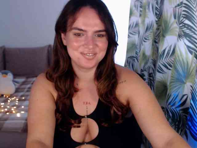 RianaCrystal webcam