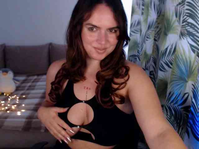 RianaCrystal webcam