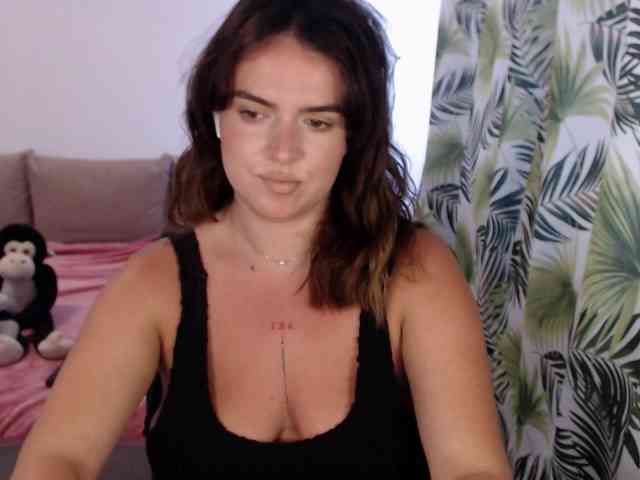 RianaCrystal webcam