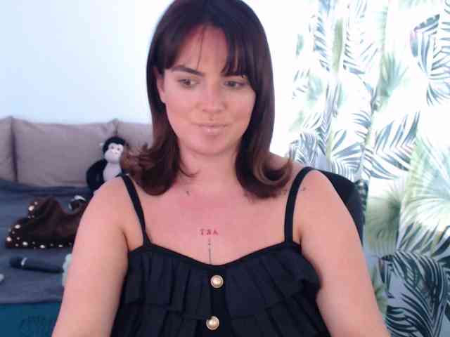 RianaCrystal webcam