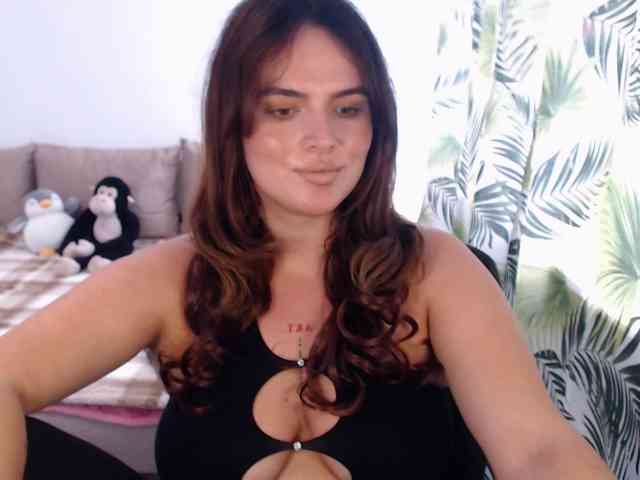 RianaCrystal webcam