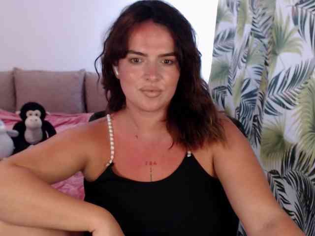 RianaCrystal webcam