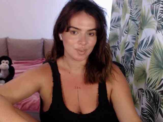 RianaCrystal webcam
