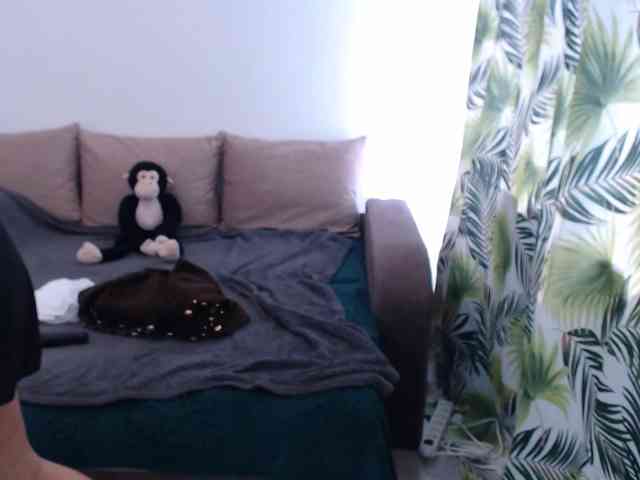 RianaCrystal Live Webcam on BongaCams