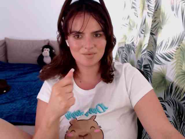 RianaCrystal webcam