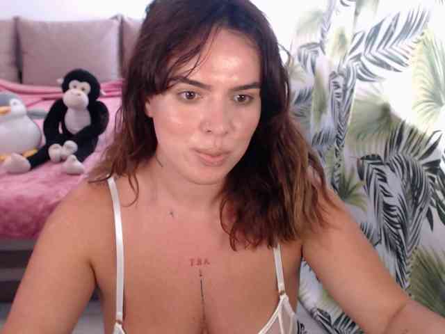 RianaCrystal webcam