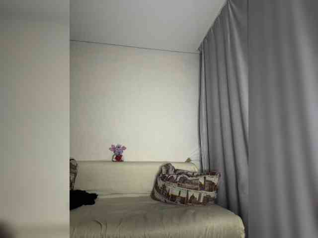 Модель: Swiittty