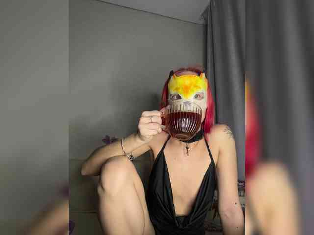 RedHair13 webcam