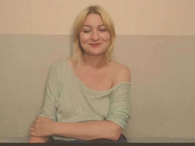 Bonniee live cam on BongaCams