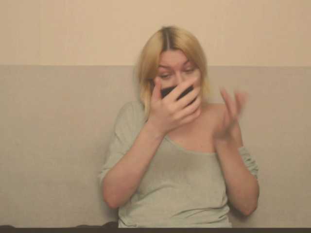 Bonniee live cam on BongaCams