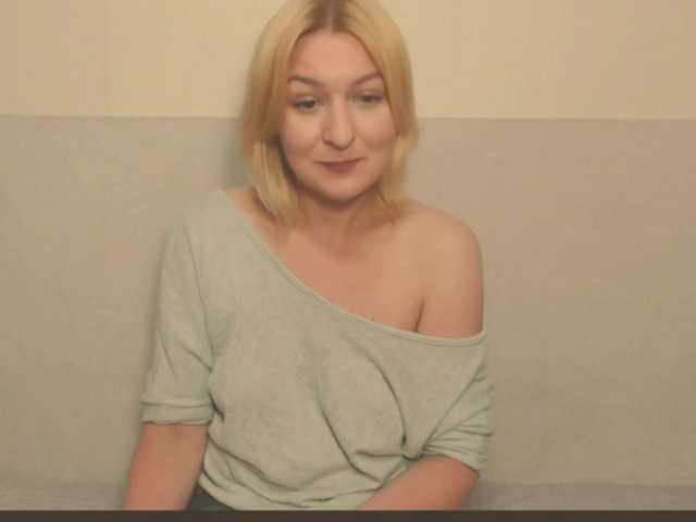 Bonniee live cam on BongaCams