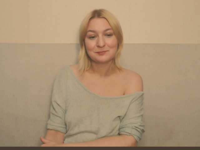 Bonniee live cam on BongaCams