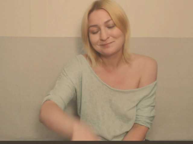 Bonniee live webcam show