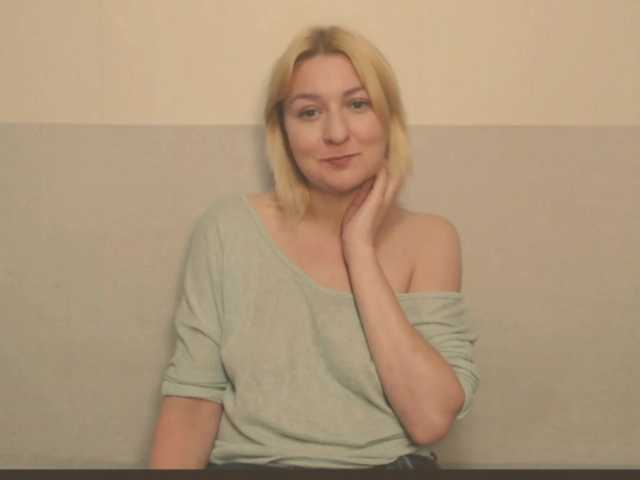 Bonniee live cam on BongaCams