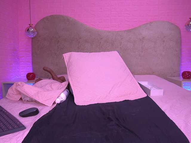 zoe-z live cam on BongaCams