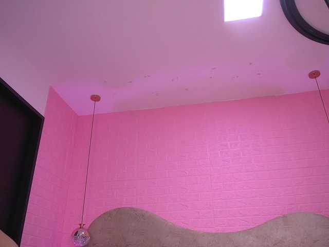 zoe-z's BongaCams show and profile