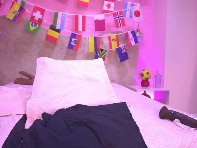 zoe-z live cam on BongaCams