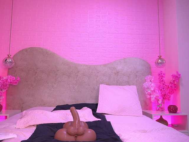 zoe-z live cam on BongaCams