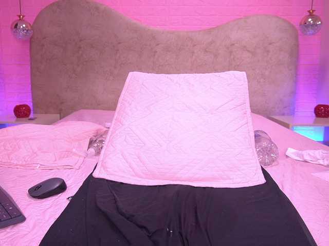 zoe-z live cam on BongaCams