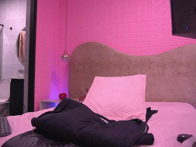 zoe-z live cam on BongaCams