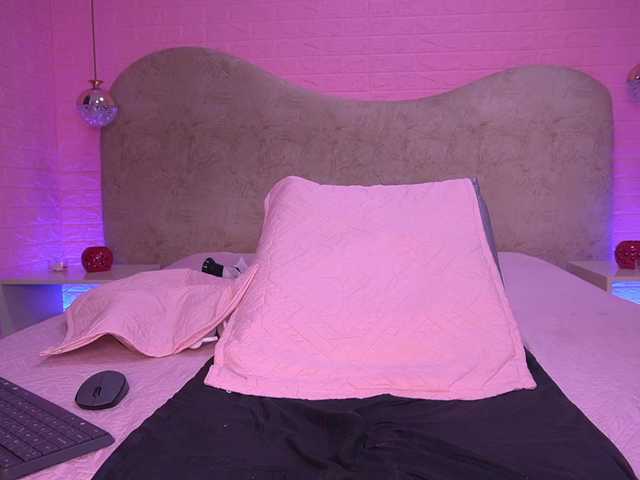 zoe-z live cam on BongaCams