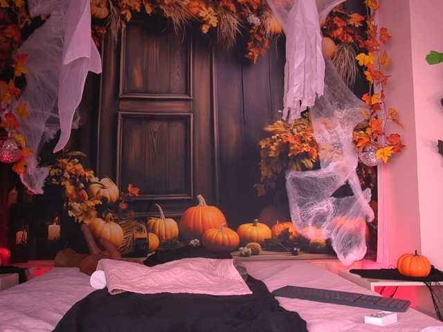zoe-z live cam preview