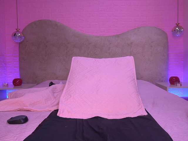 zoe-z live cam on BongaCams