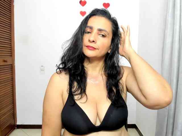 sweetsofia5 webcam