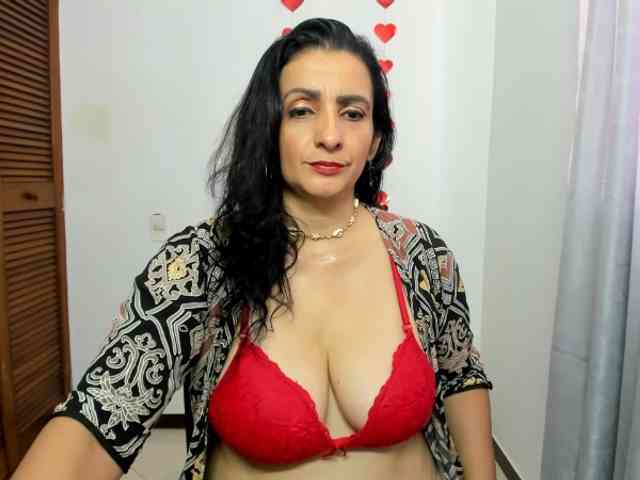 sweetsofia5 webcam