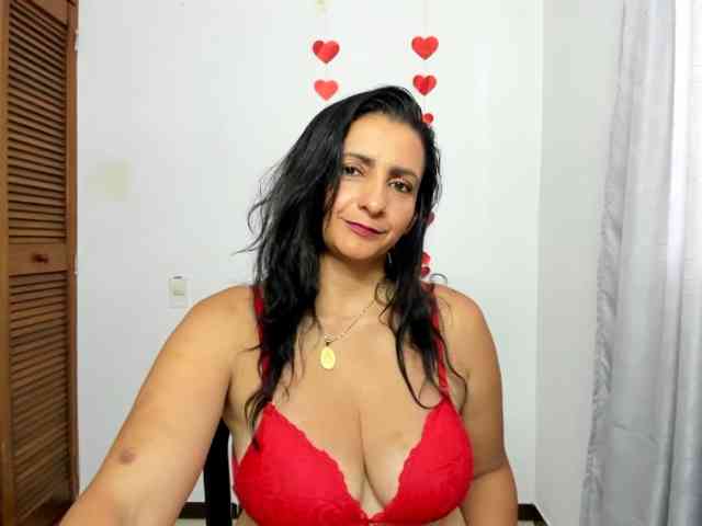 sweetsofia5 webcam