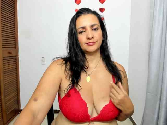 sweetsofia5 webcam