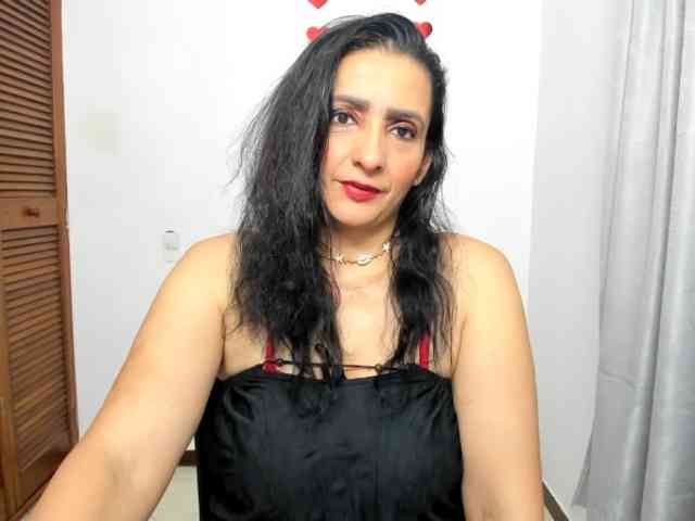 sweetsofia5 webcam