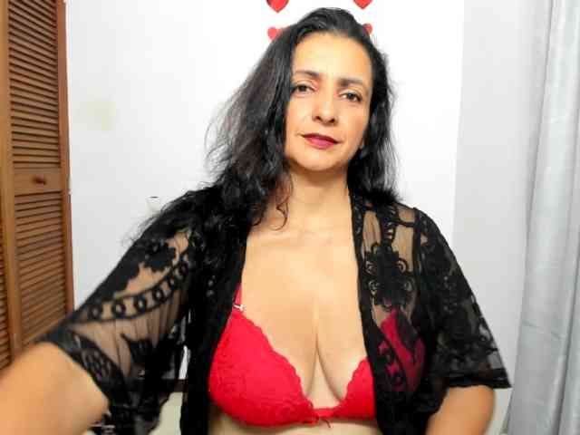 sweetsofia5 webcam