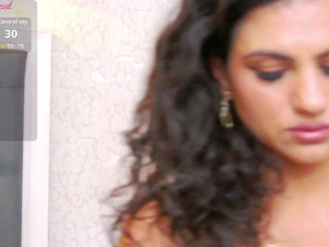 LorenneMays live cam on BongaCams