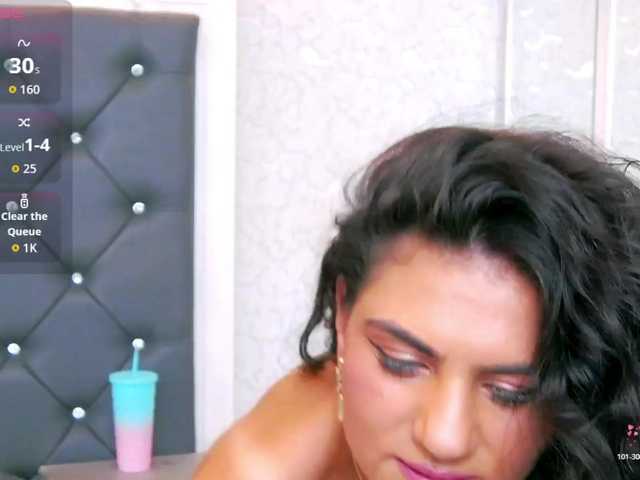 LorenneMays live cam on BongaCams