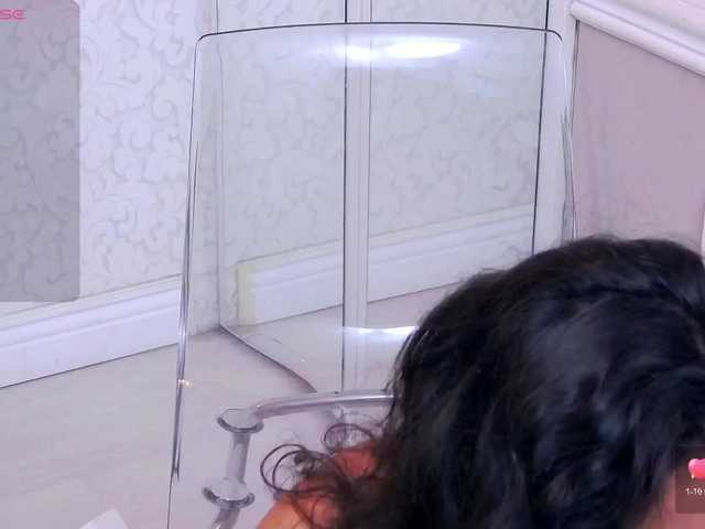 LorenneMays live cam on BongaCams
