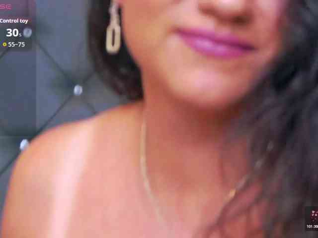 LorenneMays webcam