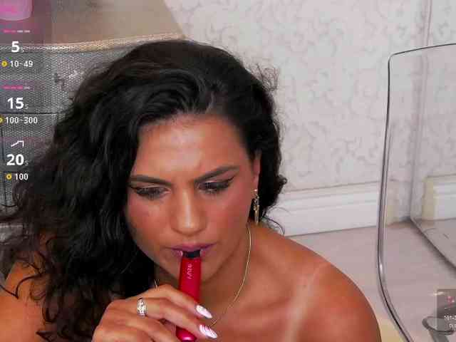 LorenneMays webcam