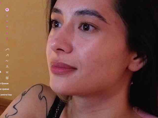DarlaBelle webcam