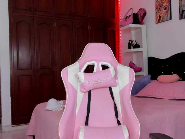 Annastasia-miss live cam on BongaCams