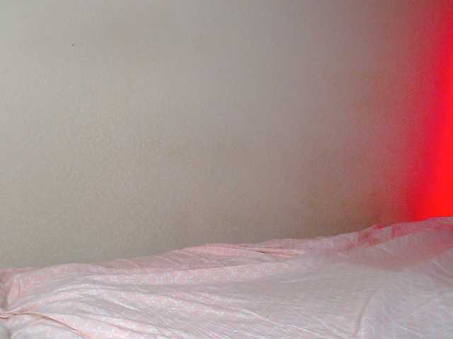aliceTurner21 live cam on BongaCams