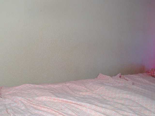 aliceTurner21 live cam on BongaCams