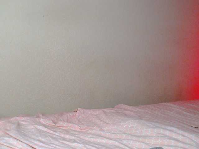 aliceTurner21 live cam on BongaCams