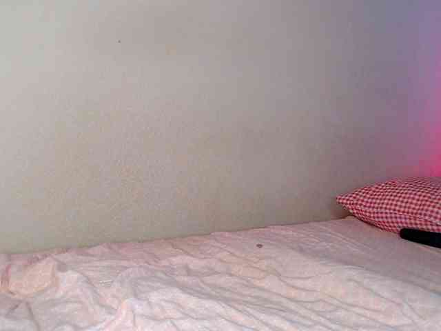 JustAlice webcam