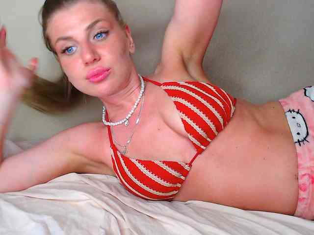 JustAlice webcam