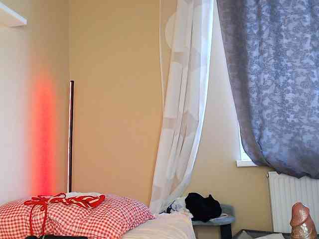 JustAlice webcam