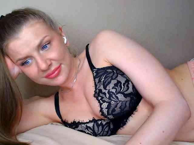 JustAlice webcam